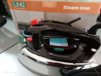 LMG Steam Iron - Image 2