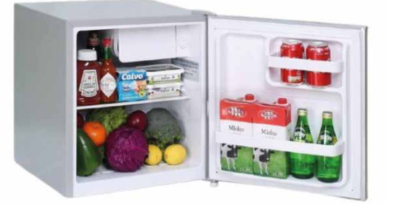 LMG MINI REFRIGERATOR